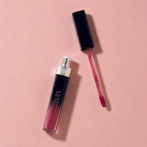 LUXELUX Ekskluzywny Nieklej ą cy Tint do Ust o D ł ugotrwa ł ym Kolorze LUXELUX高定锁吻不沾杯持色唇釉01#CRUSH